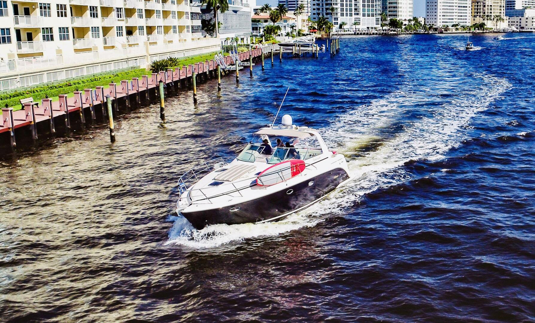 Slide: The Image of Rinker Fiesta Vee 410 2005 - 5229225