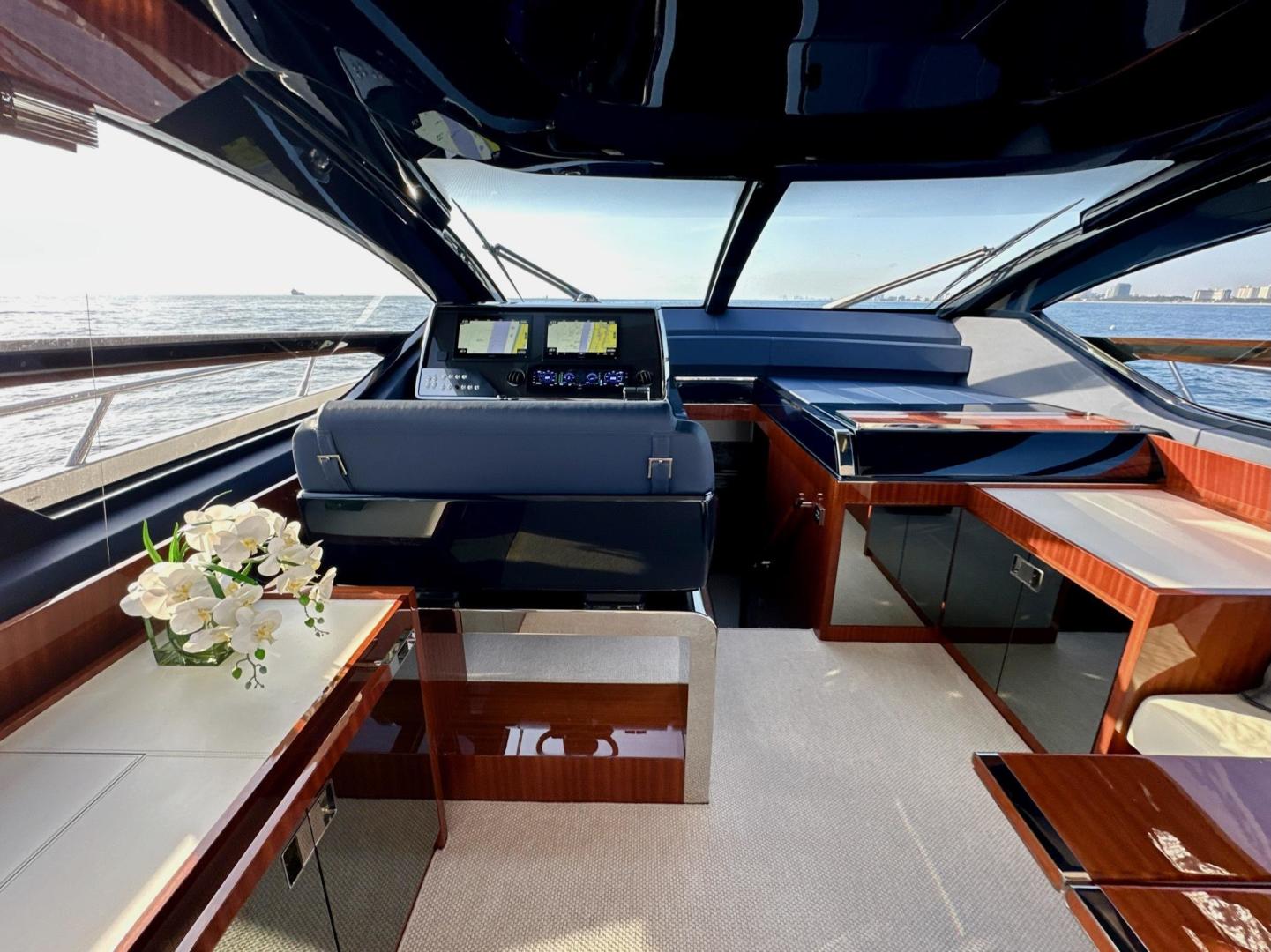 Slide: The Image of 66ft Riva 2022 Ribelle - Salon - 3651334