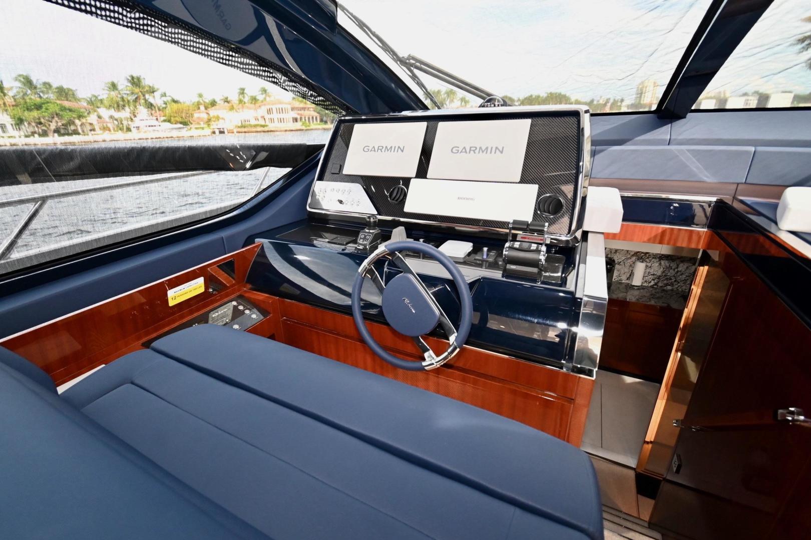 Slide: The Image of 66ft Riva 2022 Ribelle - Helm - 3651336