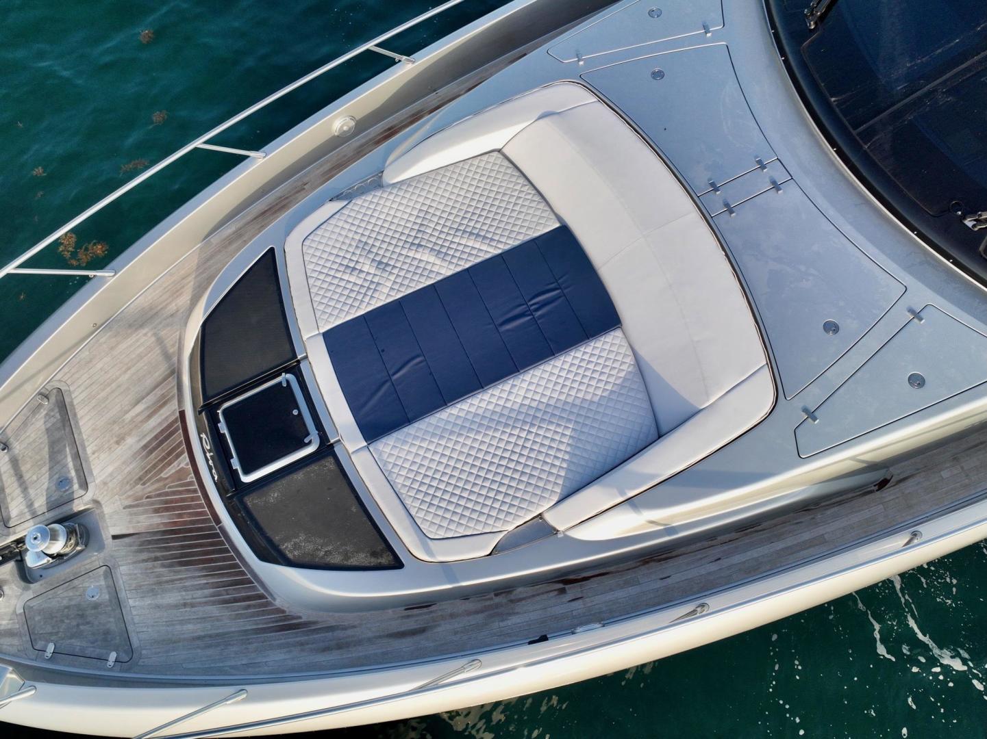 Slide: The Image of Bow Seating - 3651350
