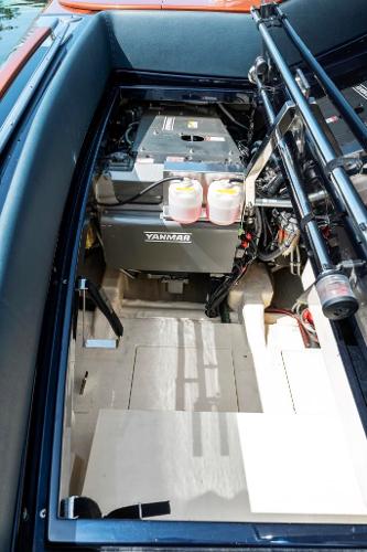 Slide: The Image of Engine compartment of a 2020 Riva Aquariva Super boat. - 28