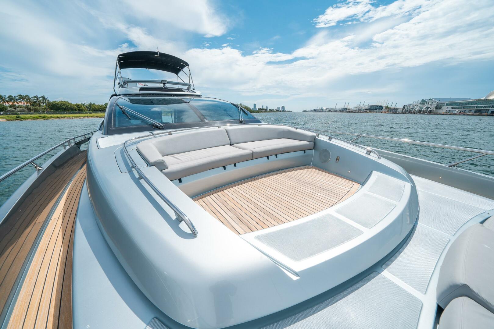 Slide: The Image of Riva Perseo 2017 - 4657819