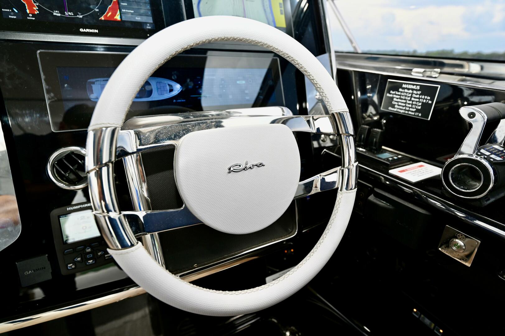 Slide: The Image of Riva Rivale 2023 - 4504886