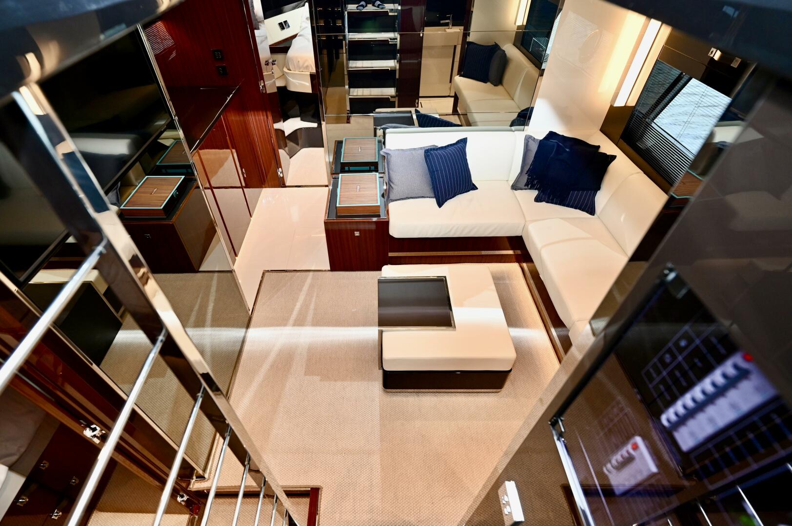 Slide: The Image of Riva Rivale 2023 - 4504888
