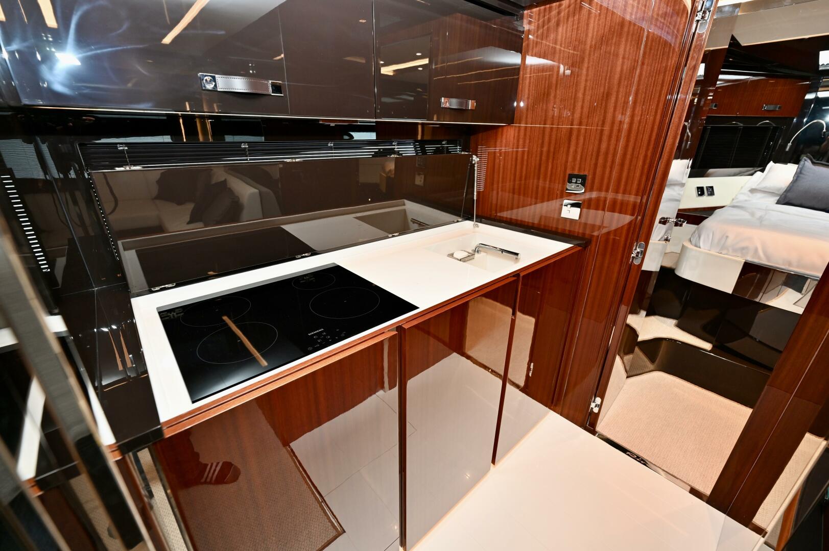 Slide: The Image of Riva Rivale 2023 - 4504897