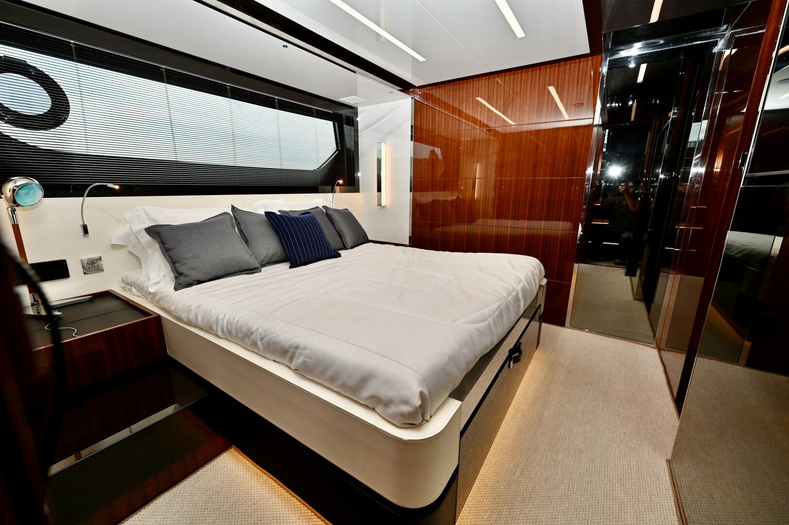 Slide: The Image of Riva Rivale 2023 - 4504904