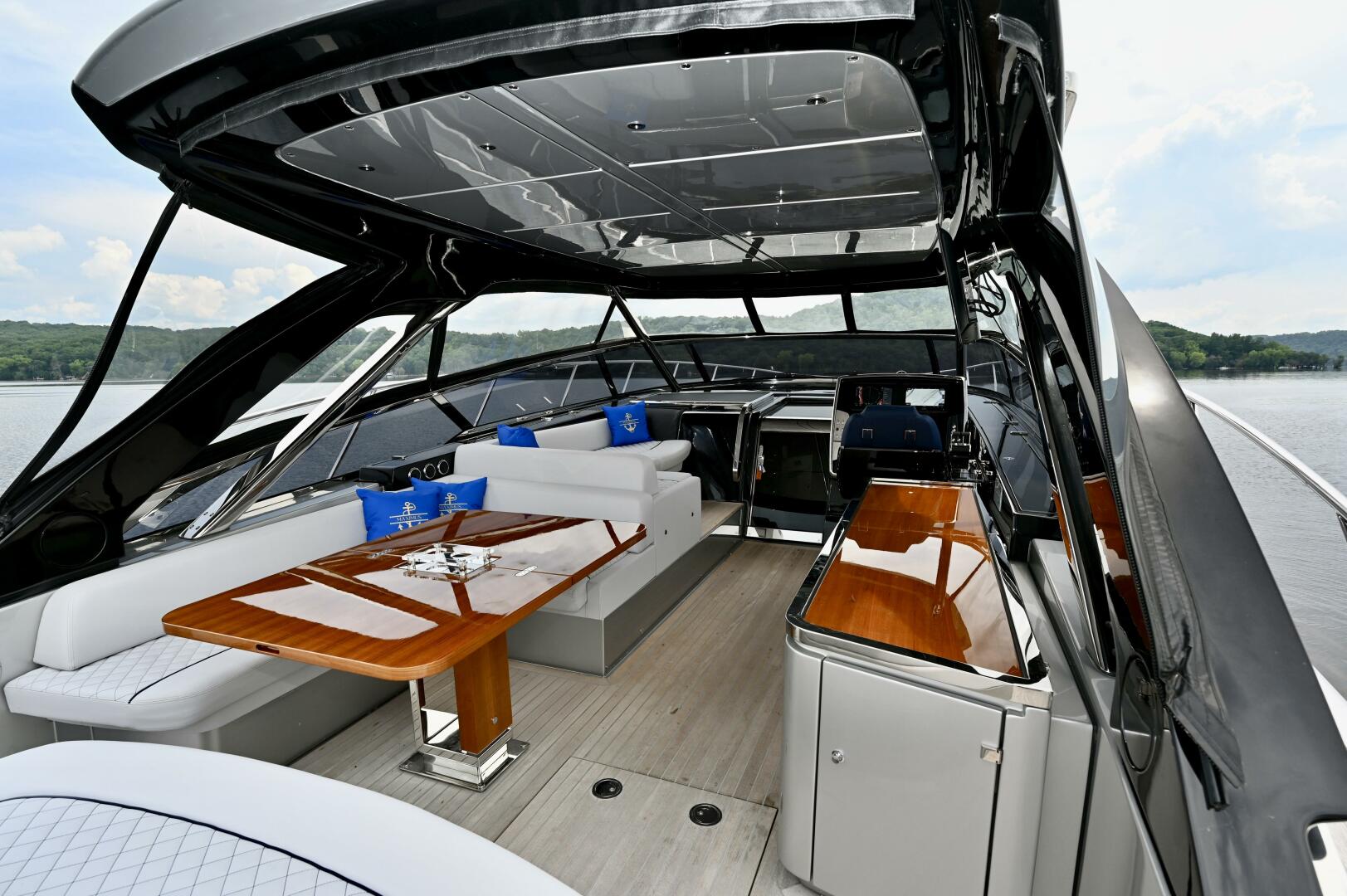 Slide: The Image of Cockpit -56ft Riva 2023 Rivale - 4504876