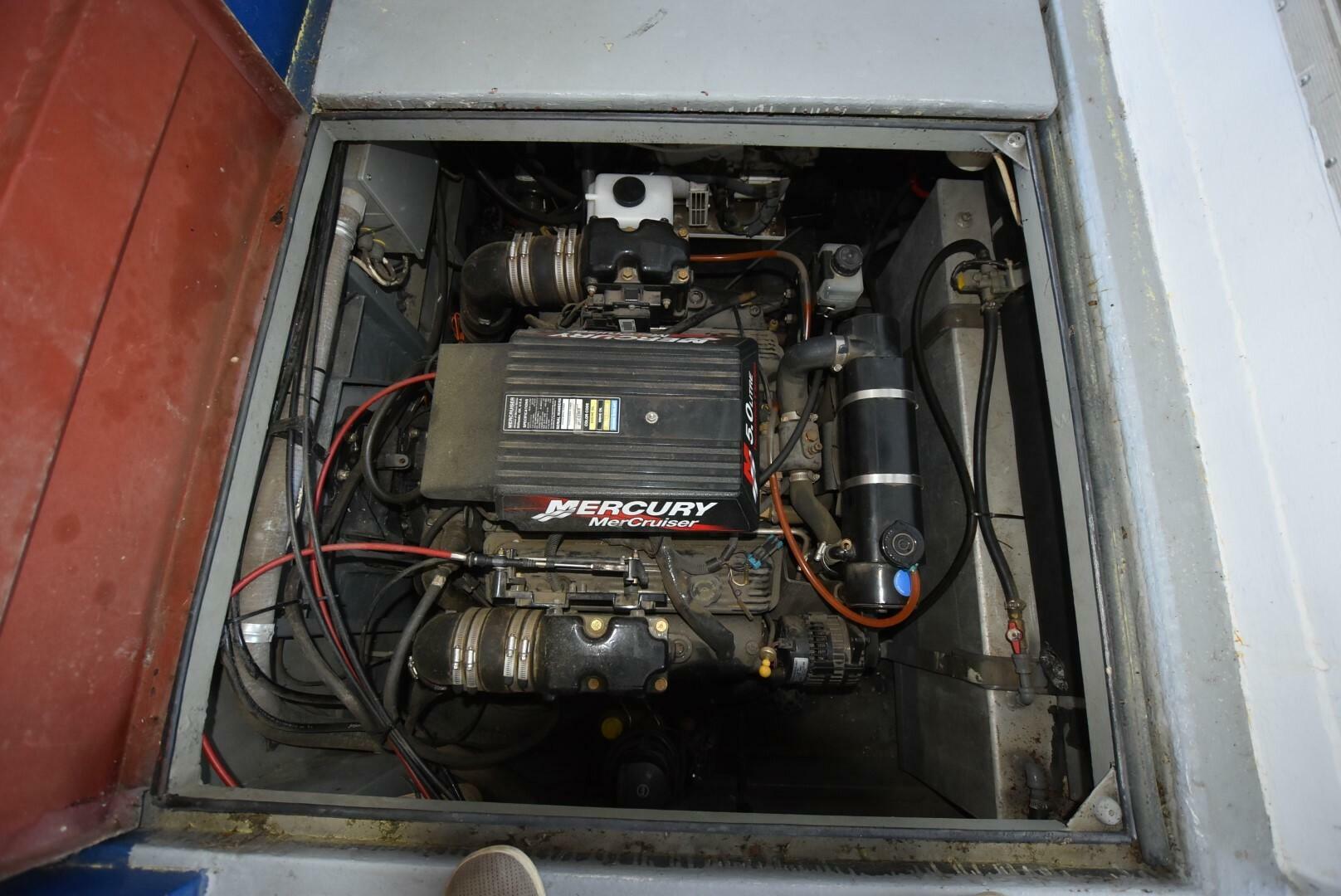 Slide: The Image of River Queen 38 Houseboat 1972 - 5178146