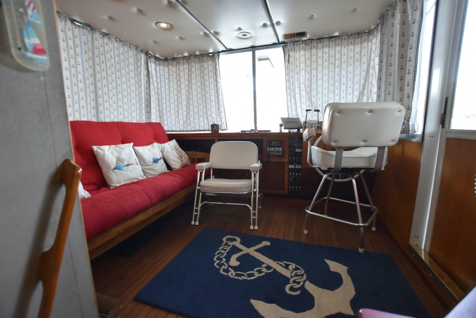 Slide: The Image of River Queen 38 Houseboat 1972 - 5178176