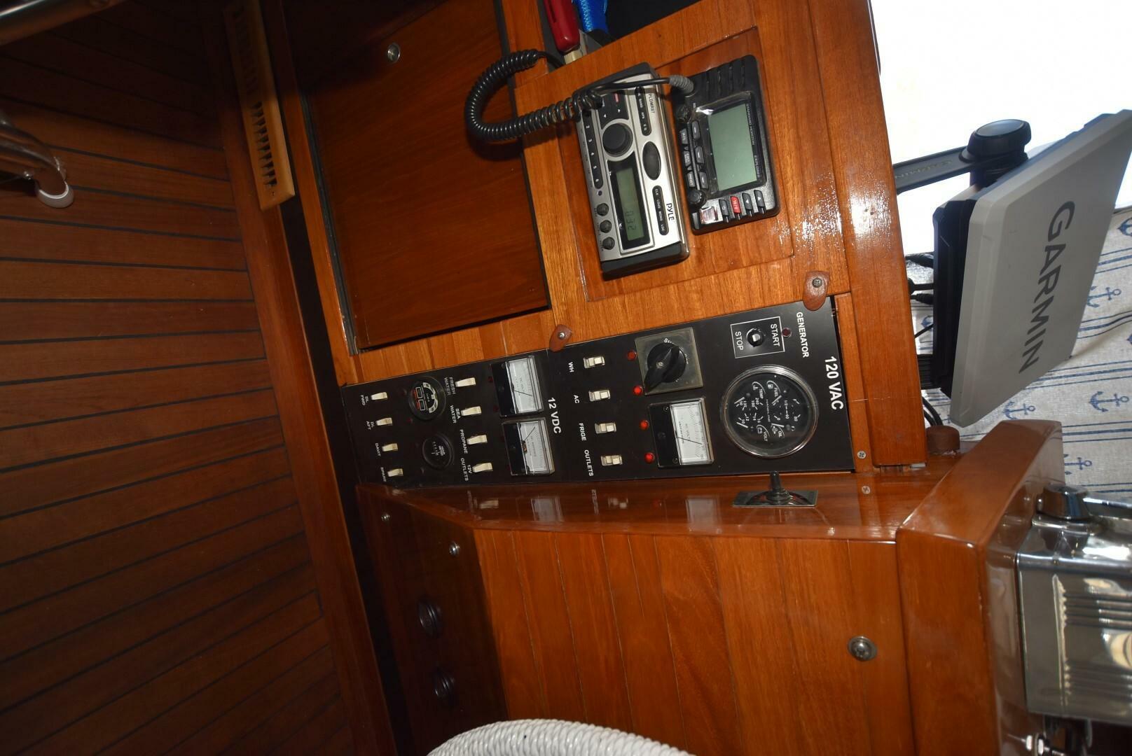 Slide: The Image of River Queen 38 Houseboat 1972 - 5178182