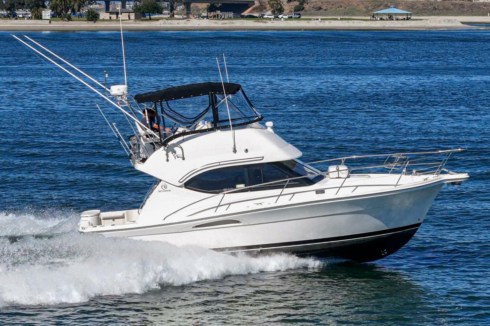Slide: The Image of 2006 Riviera 33 LIL BREEZY 008 - 5128919