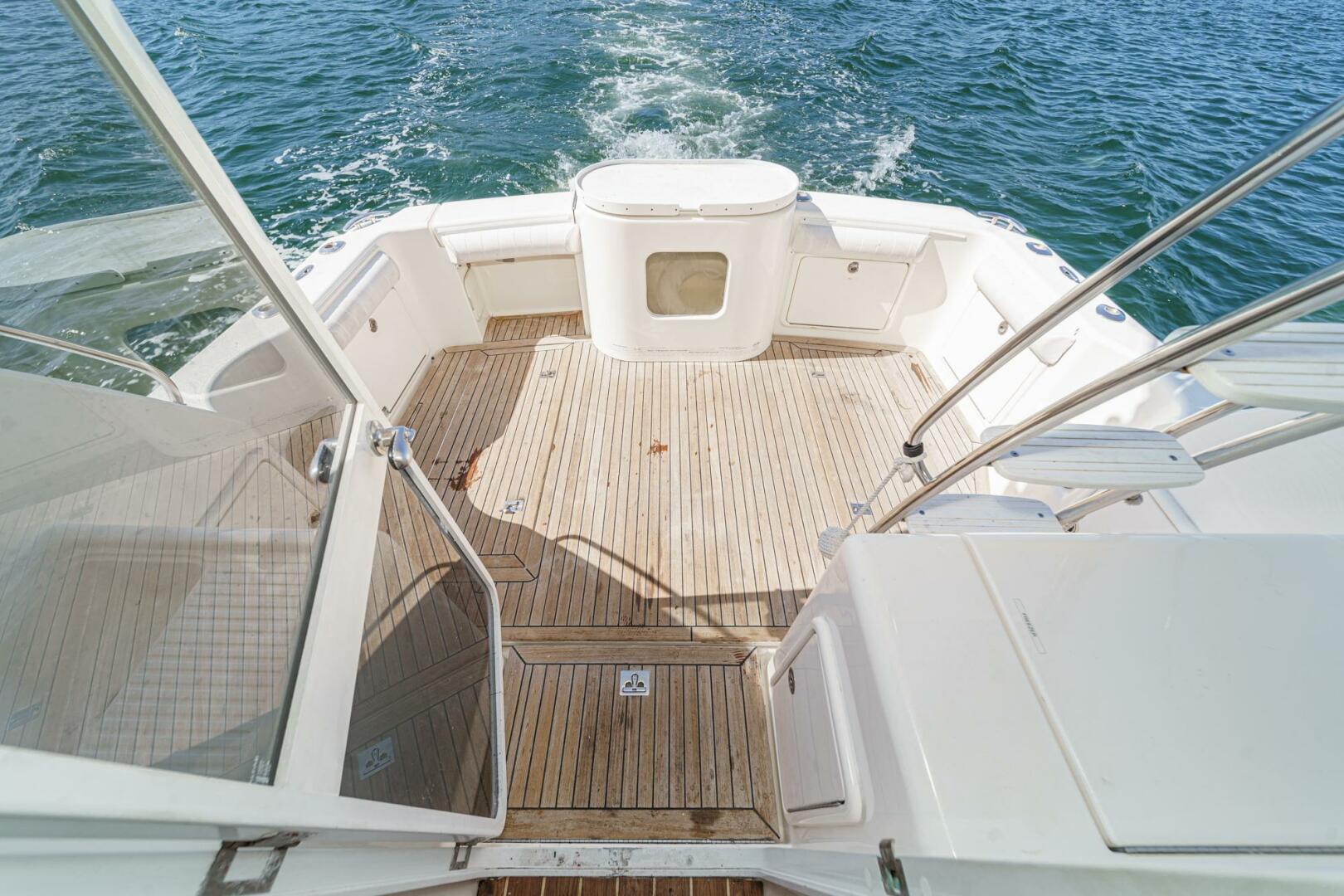 Slide: The Image of 2006 Riviera 33 LIL BREEZY 039 - 5128951