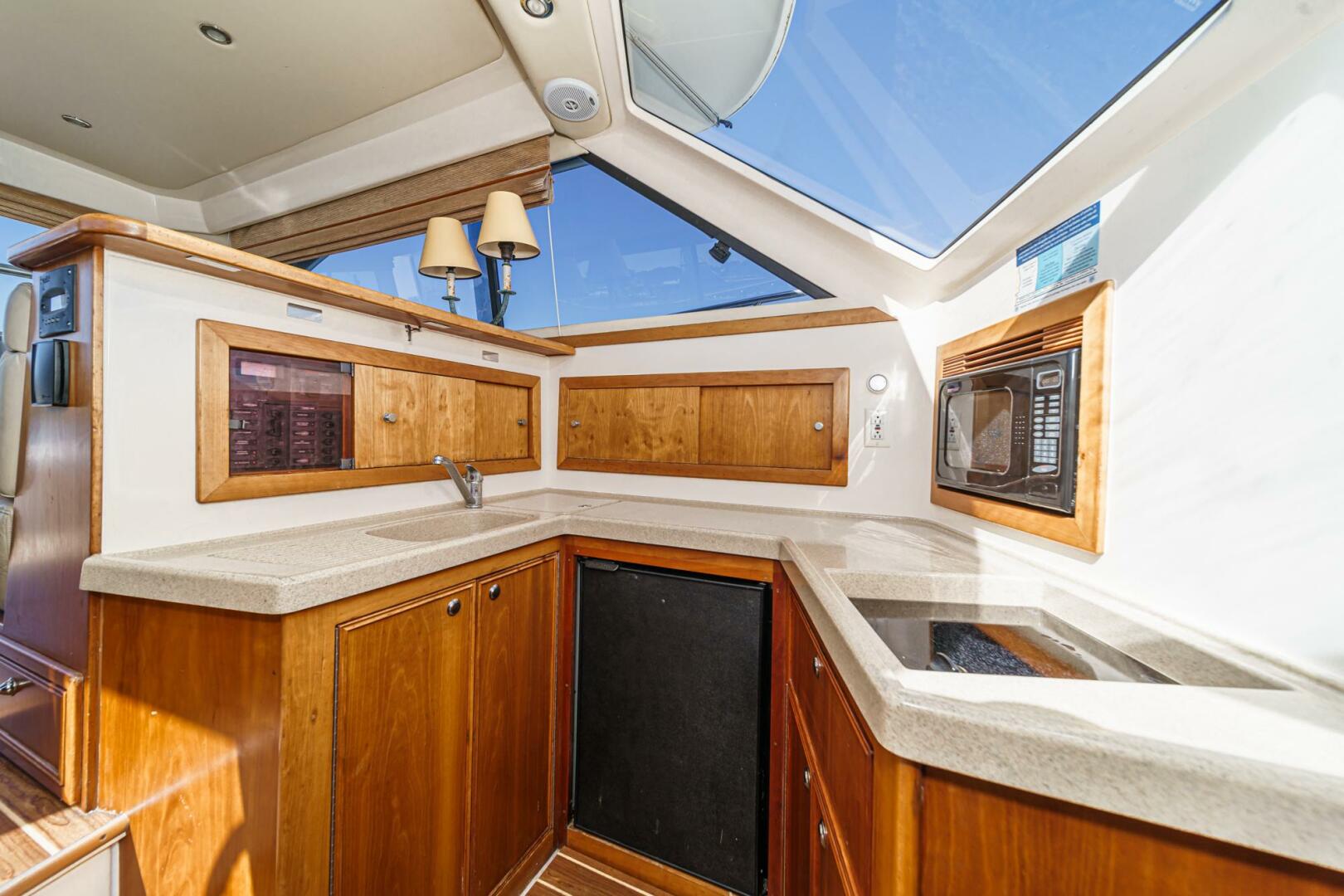 Slide: The Image of 2006 Riviera 33 LIL BREEZY 060 - 5128972