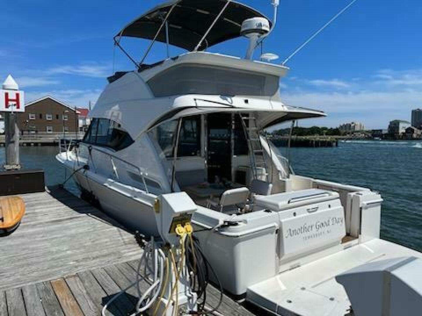 Slide: The Image of Riviera 39 Open Flybridge 2019 - 5238103