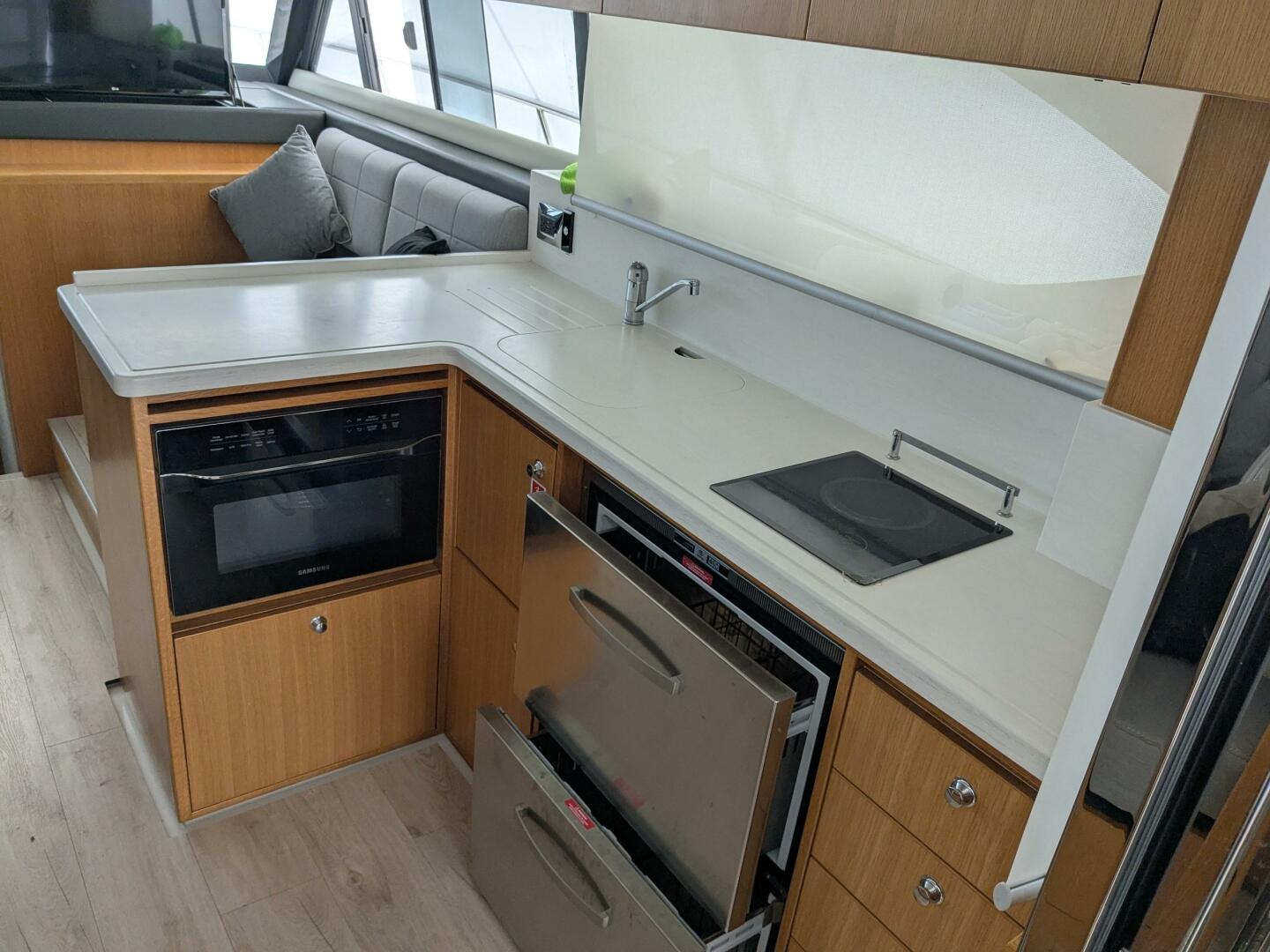 Slide: The Image of Riviera 39 Open Flybridge 2019 - 5238117