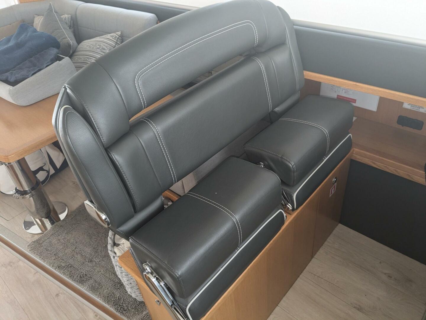Slide: The Image of Riviera 39 Open Flybridge 2019 - 5238122