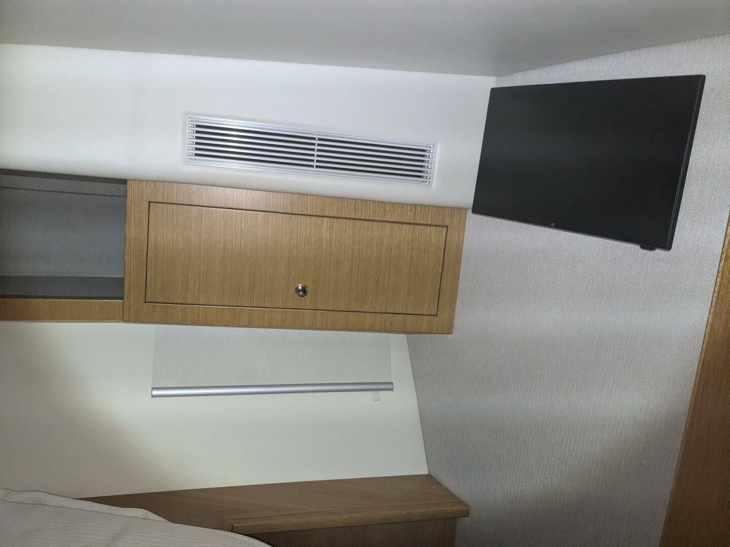 Slide: The Image of Riviera 39 Open Flybridge 2019 - 5238127