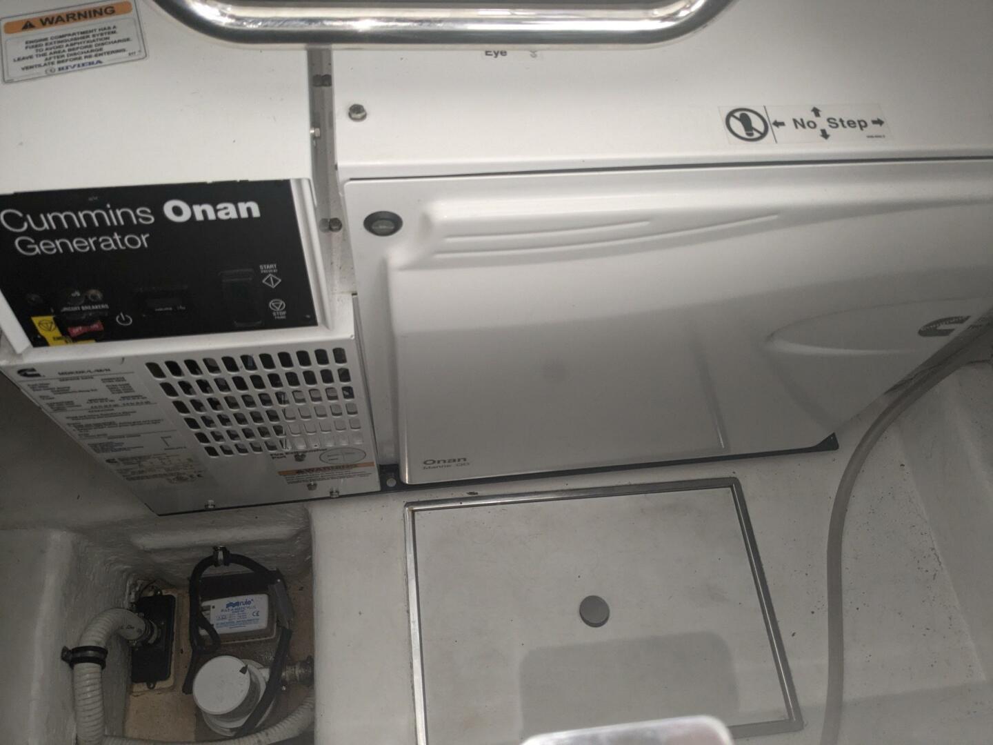 Slide: The Image of Riviera 39 Open Flybridge 2019 - 5238132