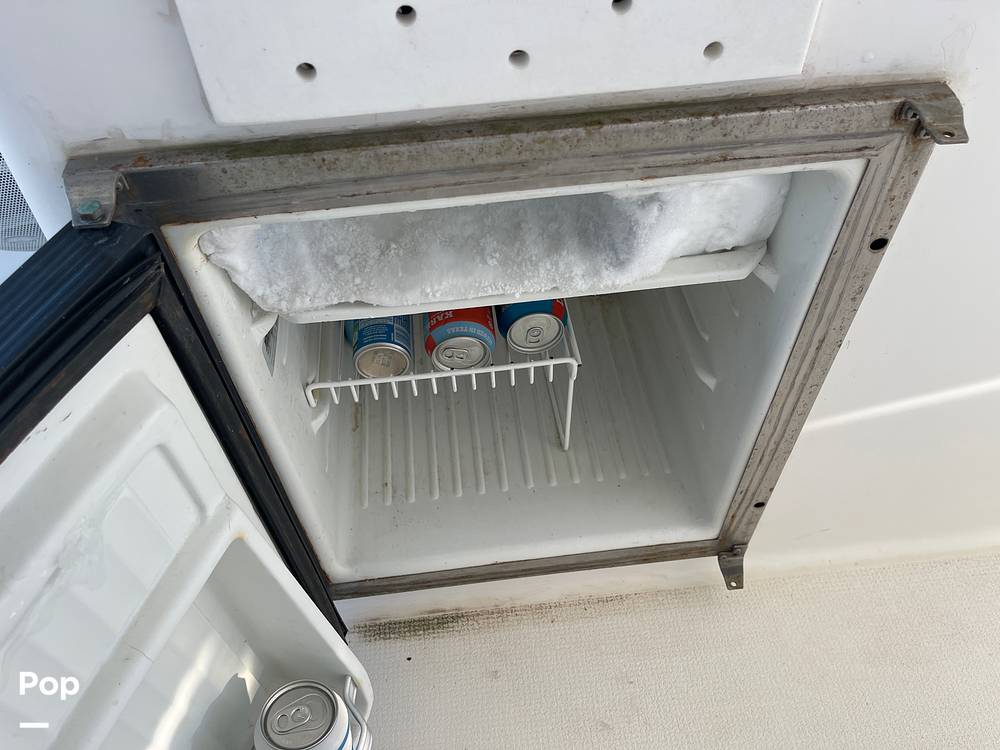Slide: The Image of Fly Bridge Refrigerator - 10657094