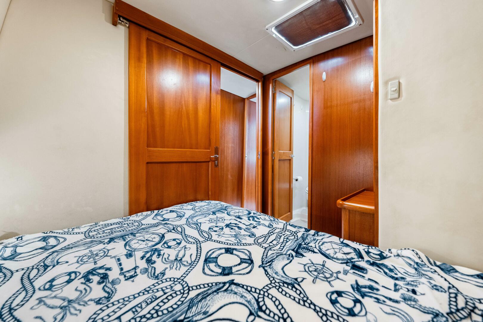 Slide: The Image of Riviera 43 Flybridge 2000 - 4812511