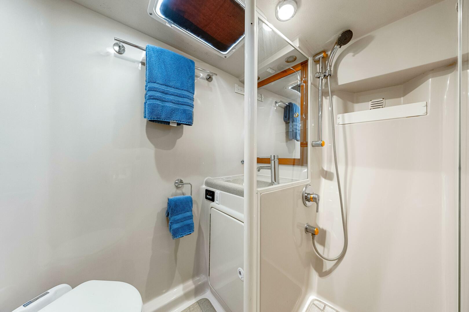 Slide: The Image of Riviera 43 Flybridge 2000 - 4812514
