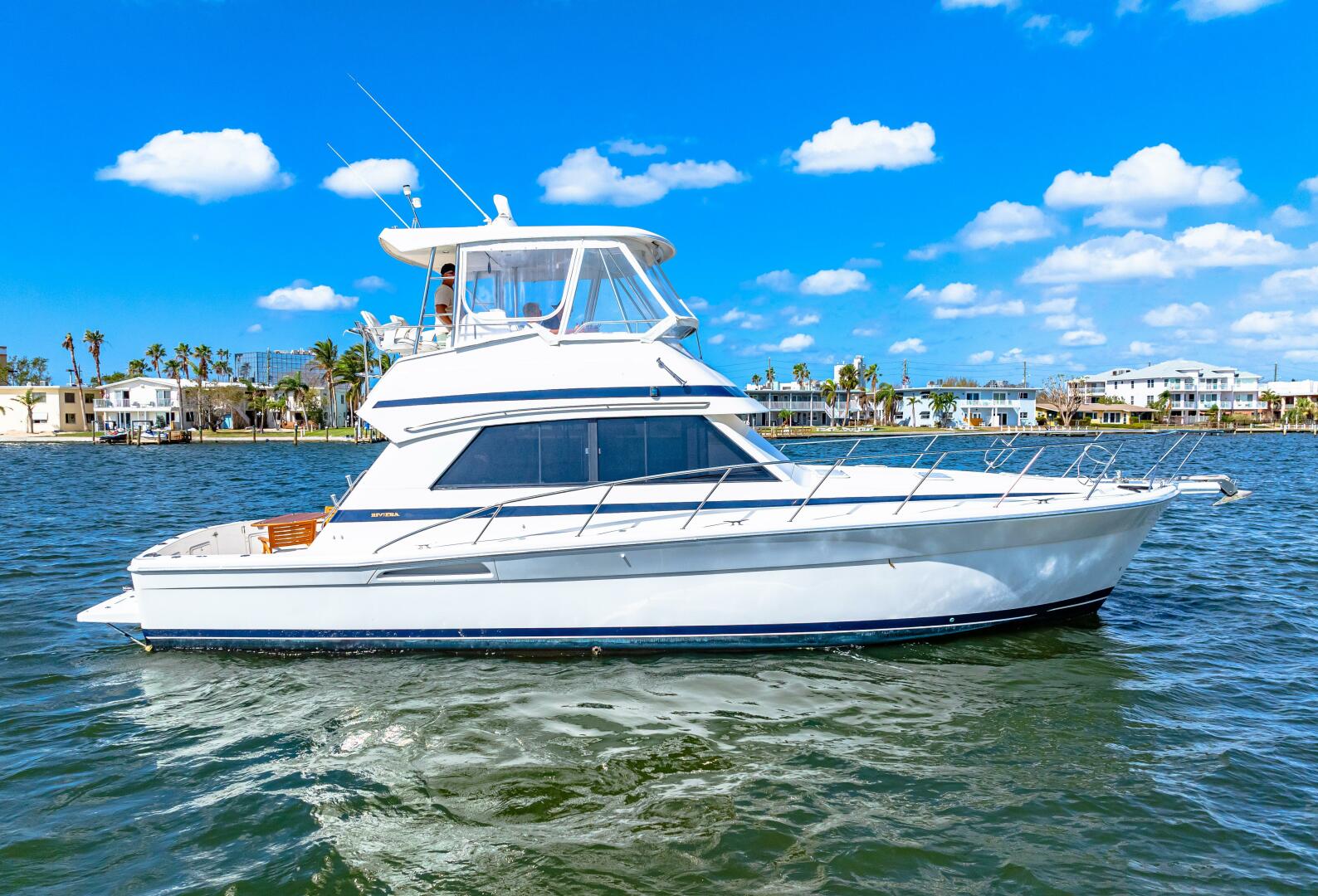 Slide: The Image of Riviera 43 Flybridge 2000 - 4812432