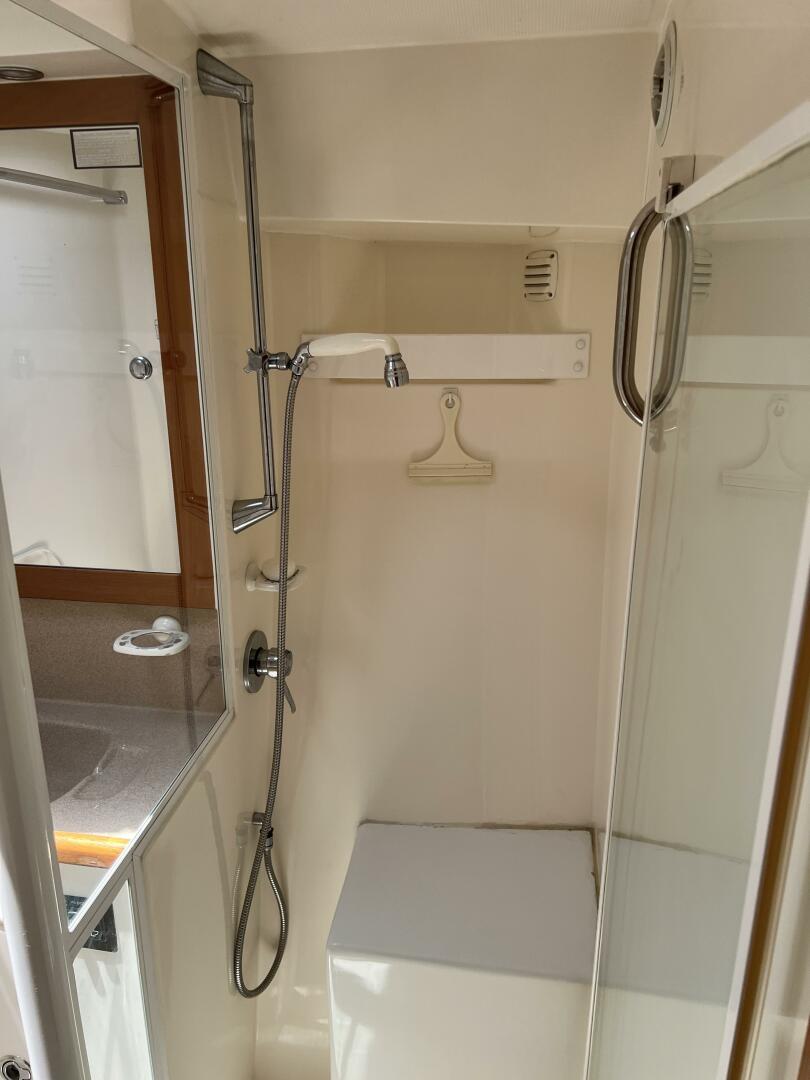 Slide: The Image of 1998 Riviera 48 Convertible - YACHT Z - 5469083