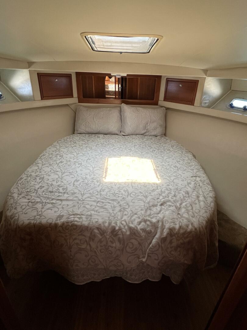 Slide: The Image of 1998 Riviera 48 Convertible - YACHT Z - 5469086