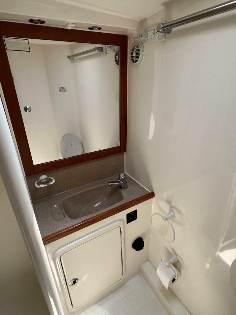 Slide: The Image of 1998 Riviera 48 Convertible - YACHT Z - 5469088