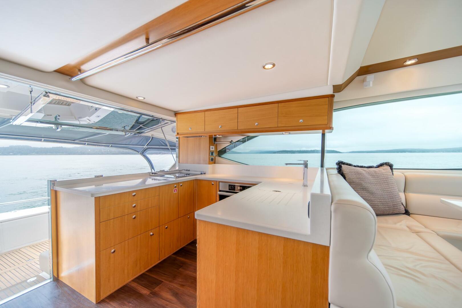 Slide: The Image of 2015 Riviera 50 Enclosed Bridge - EVOLUTION - 4742303
