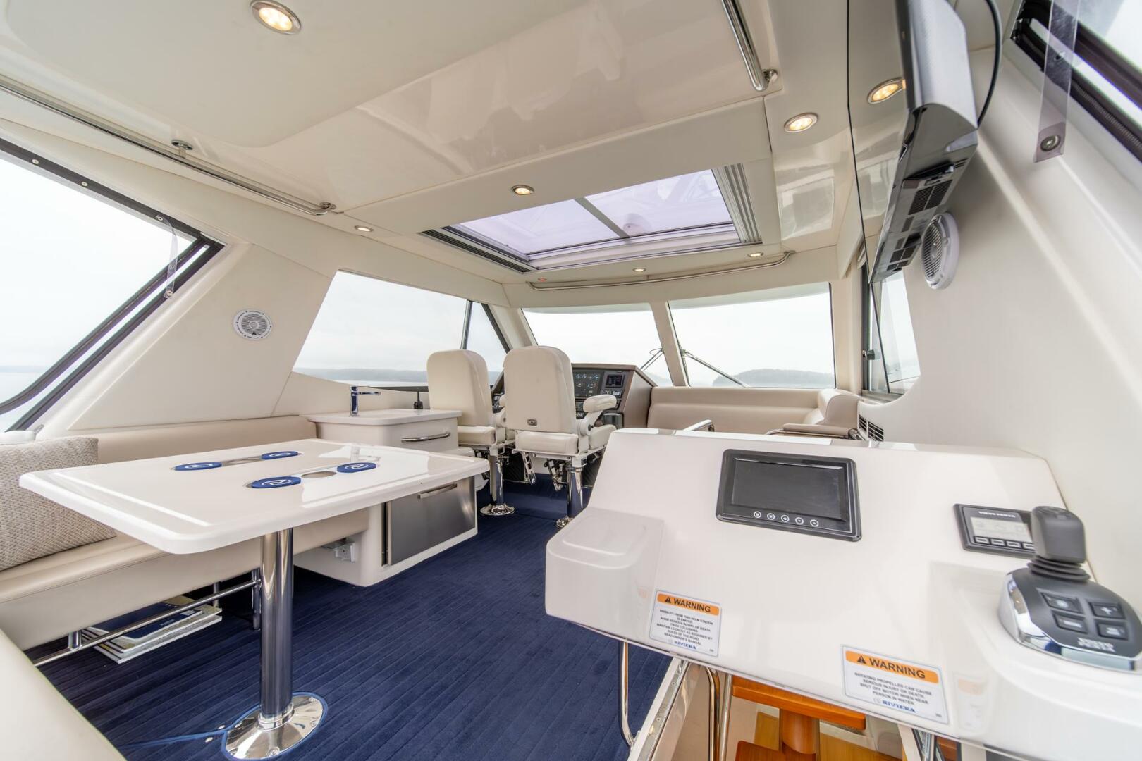 Slide: The Image of 2015 Riviera 50 Enclosed Bridge - EVOLUTION - 4742321