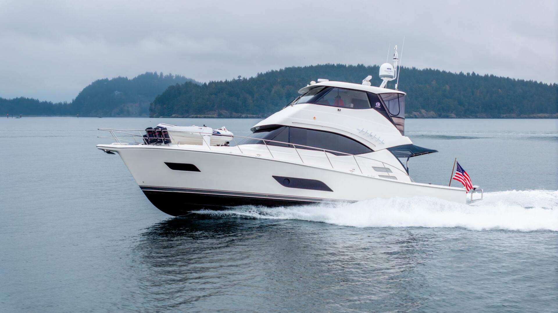 Slide: The Image of 2015 Riviera 50 Enclosed Bridge - EVOLUTION - 4742346