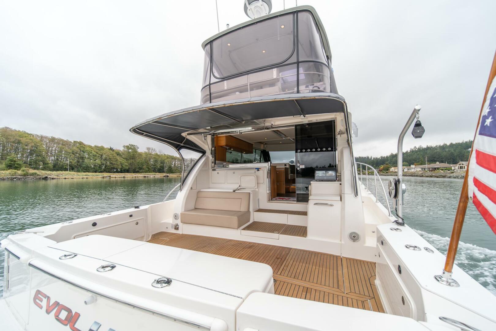 Slide: The Image of 2015 Riviera 50 Enclosed Bridge - EVOLUTION - 4742330