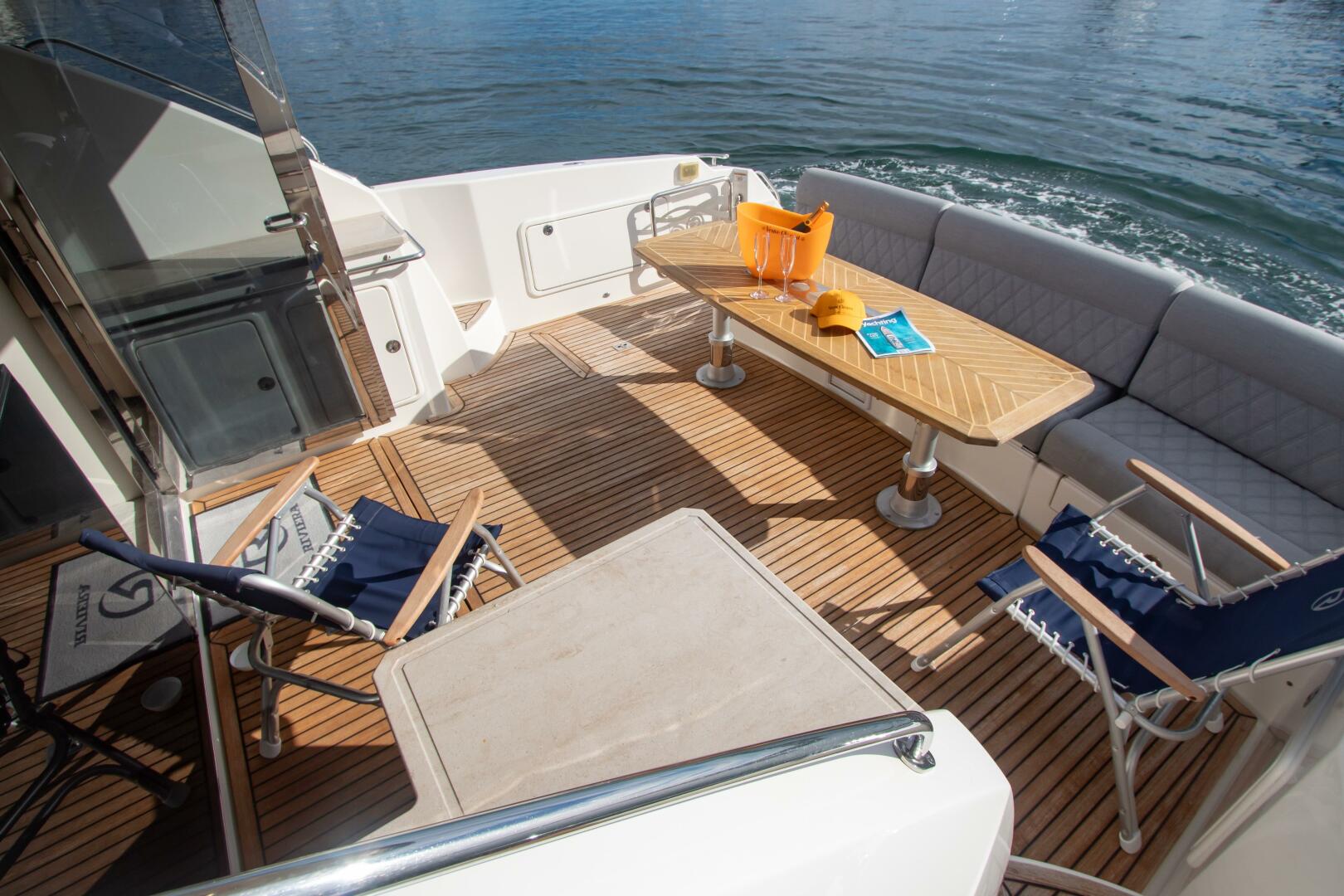 Slide: The Image of 2012 Riviera 50 SY - CONTESSA - 4897592