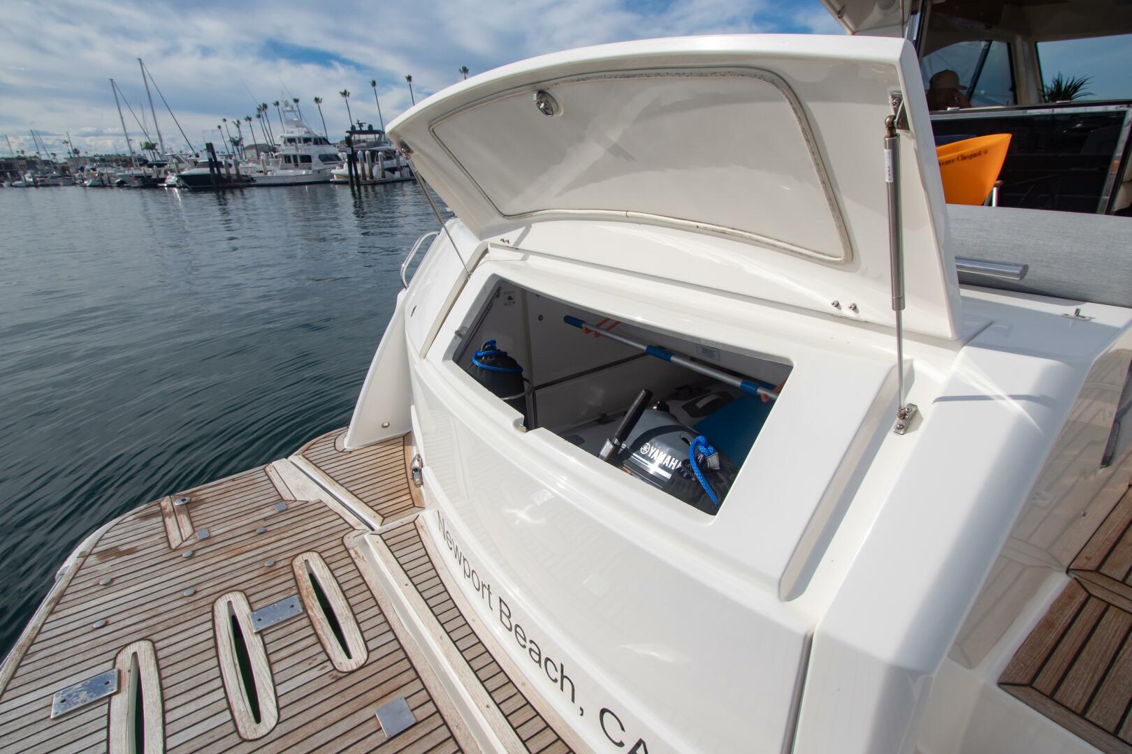 Slide: The Image of 2012 Riviera 50 SY - CONTESSA - 4897596