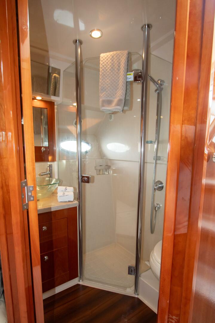 Slide: The Image of 2012 Riviera 50 SY - CONTESSA - 4897578