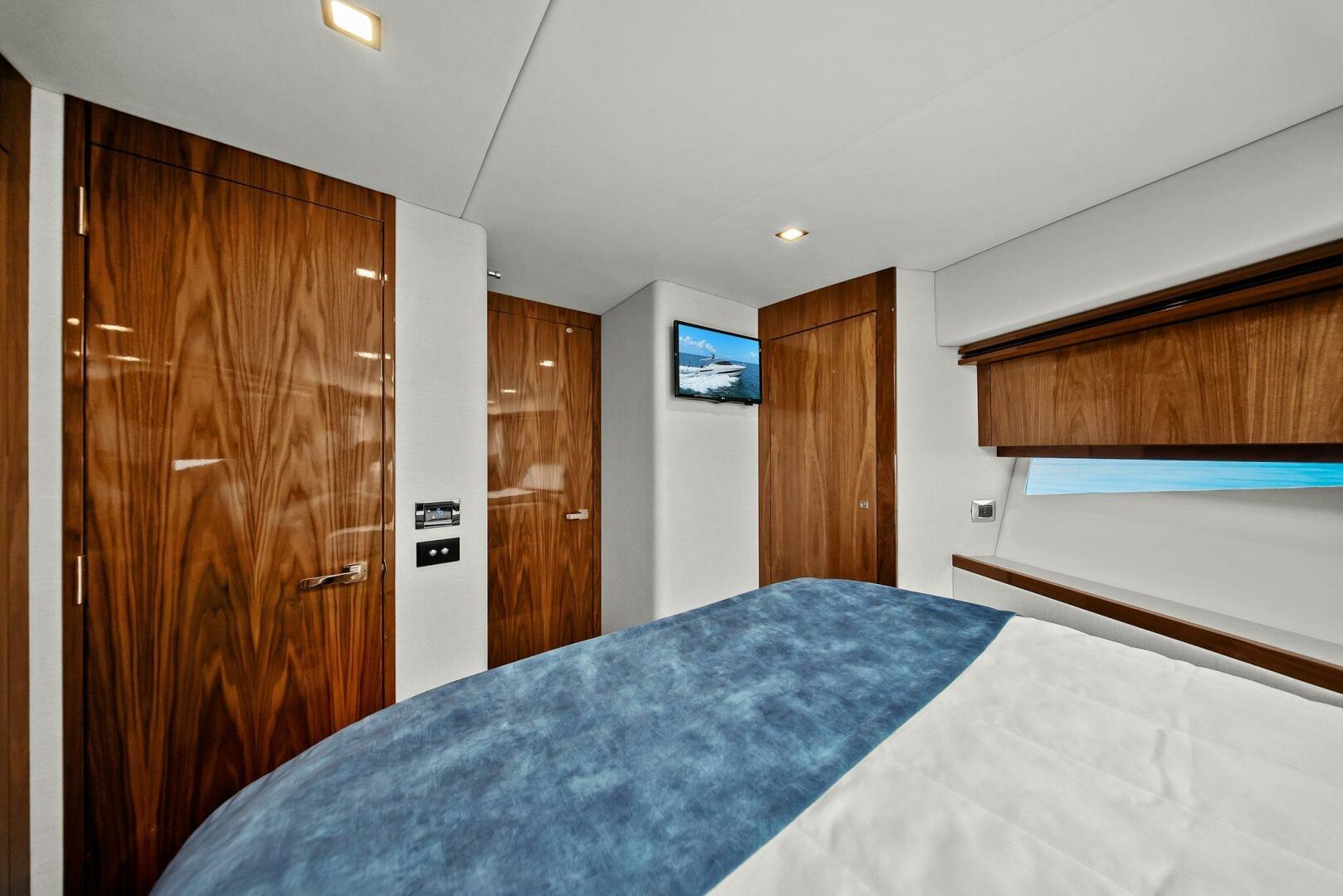 Slide: The Image of 2021 Riviera 5400 Sport Yacht- VIP Stateroom - 5322706