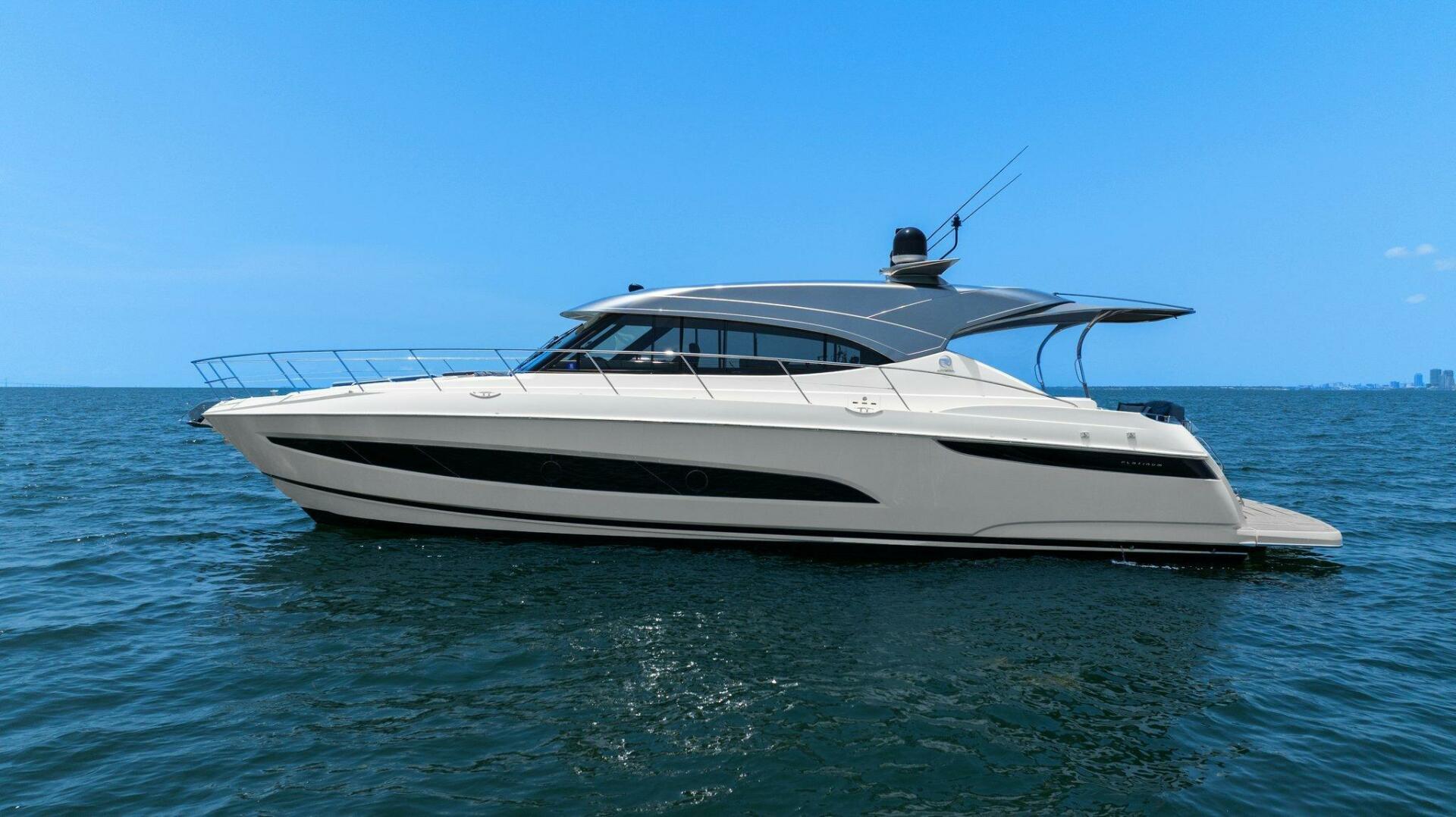 Slide: The Image of 2021 Riviera 5400 Sport Yacht - 5322659
