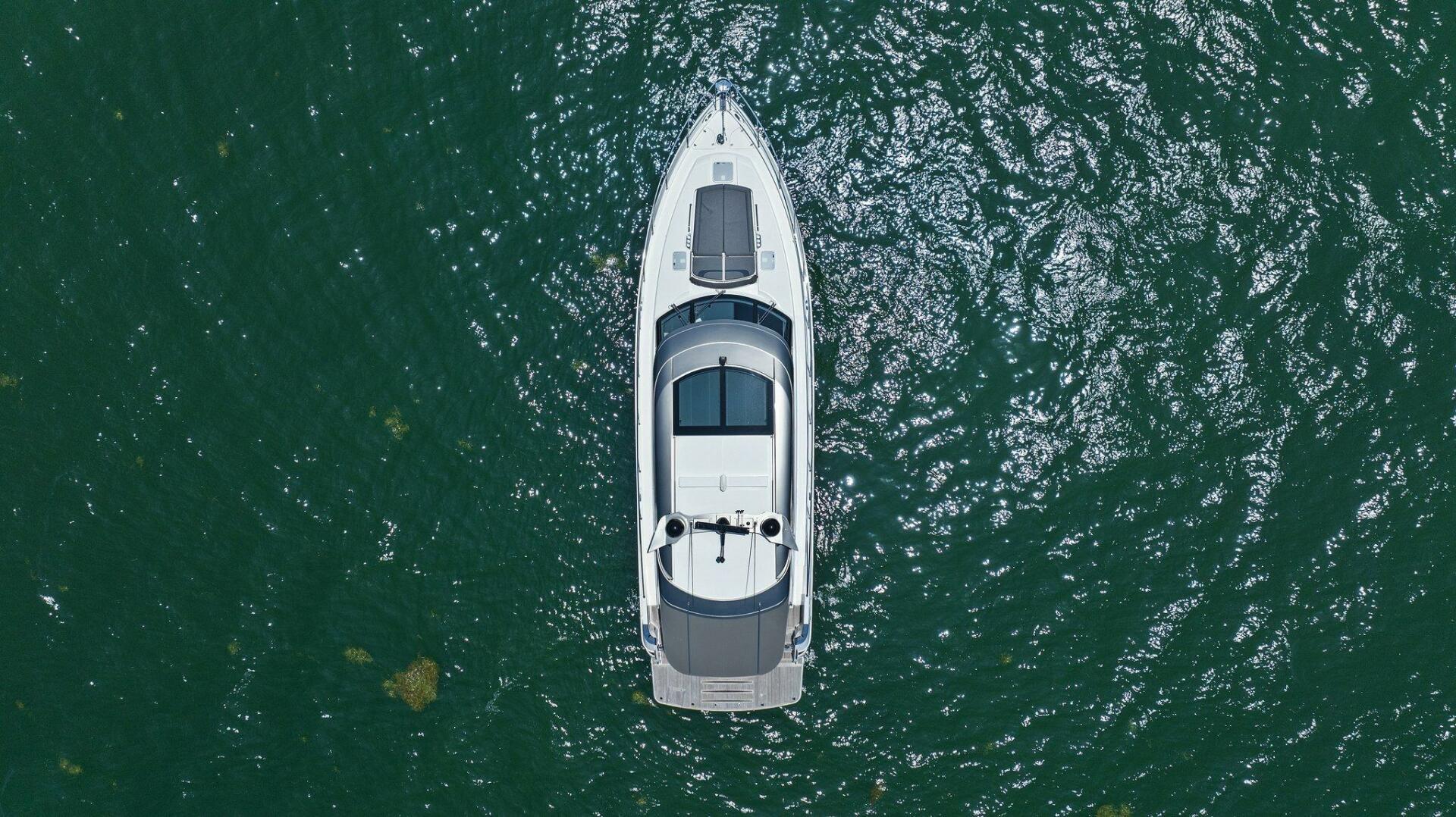 Slide: The Image of 2021 Riviera 5400 Sport Yacht - 5322668