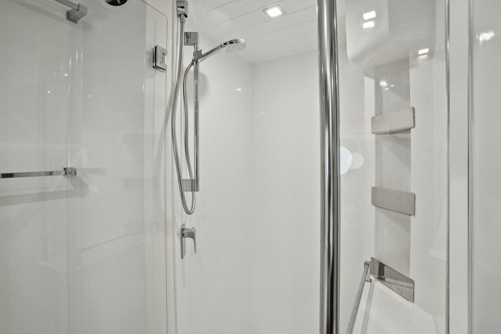 Slide: The Image of 2021 Riviera 5400 Sport Yacht- Master Head - 5322691