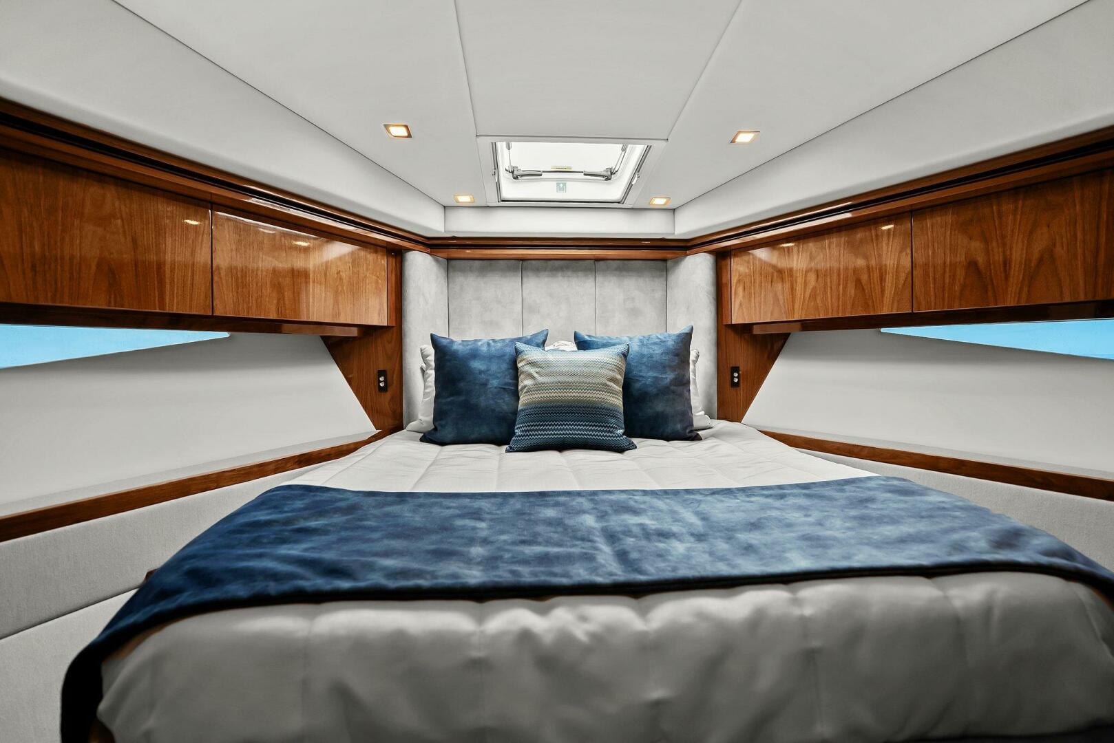 Slide: The Image of 2021 Riviera 5400 Sport Yacht- VIP Stateroom - 5322712