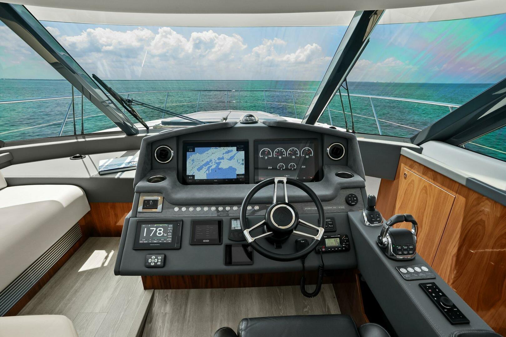 Slide: The Image of 2021 Riviera 5400 Sport Yacht- Helm - 5322715