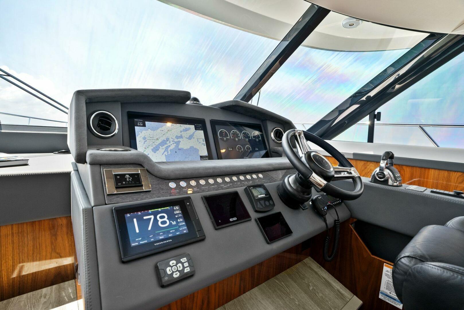 Slide: The Image of 2021 Riviera 5400 Sport Yacht- Helm - 5322716
