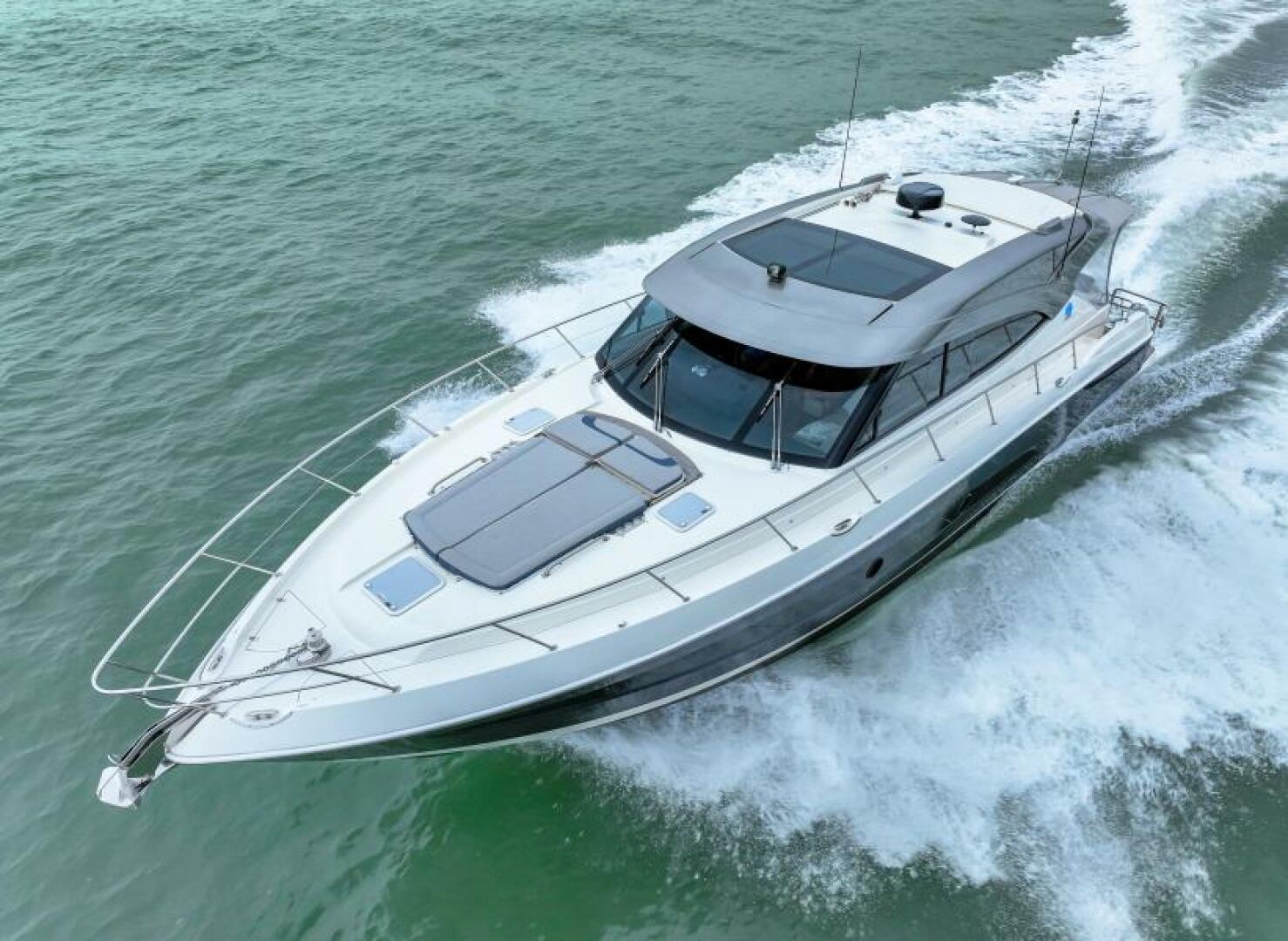 Slide: The Image of Riviera 5400 Sport Yacht Platinum Edition 2021 - 4933477