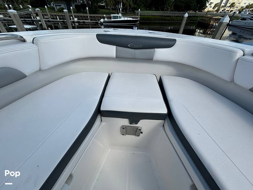 Slide: The Image of Robalo 202 Explorer 2021 - 14656481