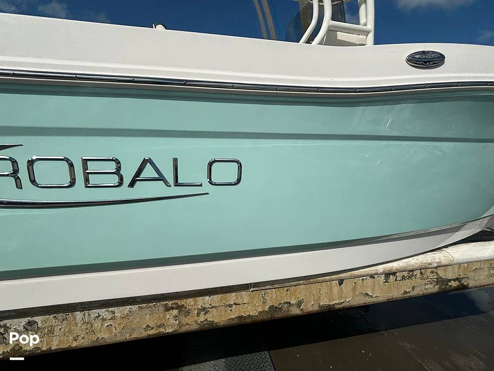 Slide: The Image of Robalo 202 Explorer 2021 - 14656544