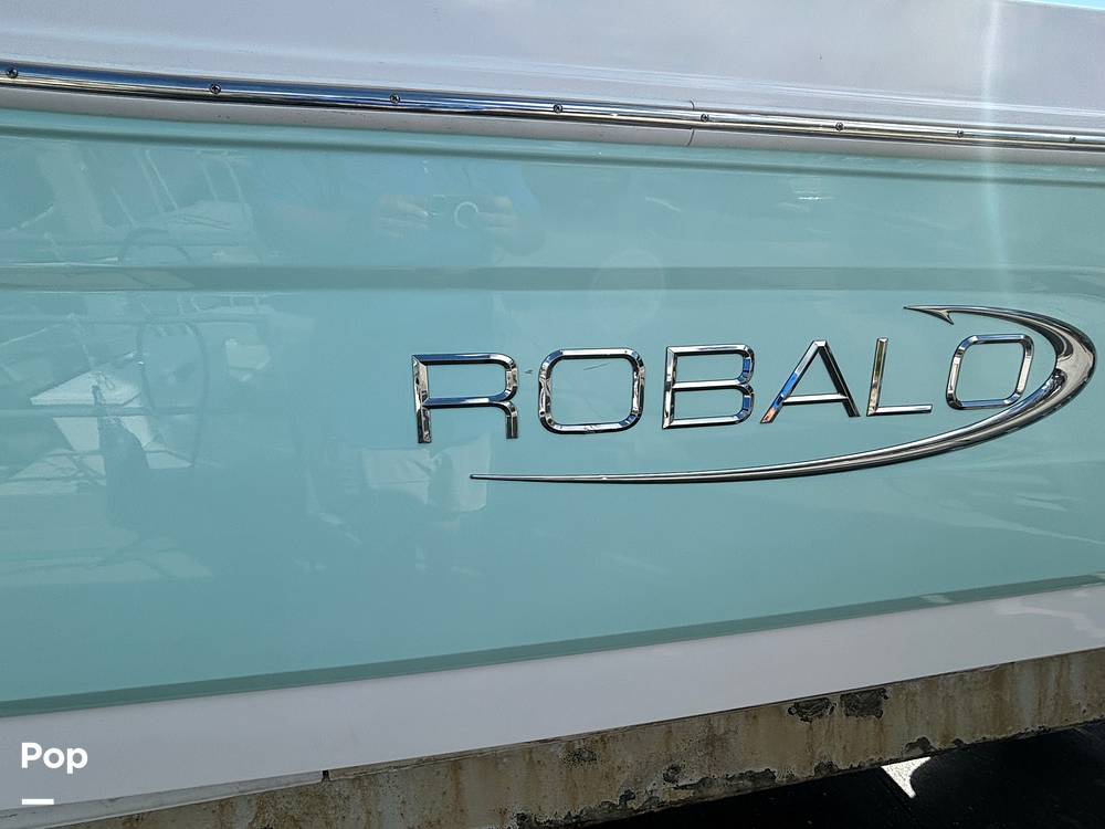 Slide: The Image of Robalo 202 Explorer 2021 - 14656554