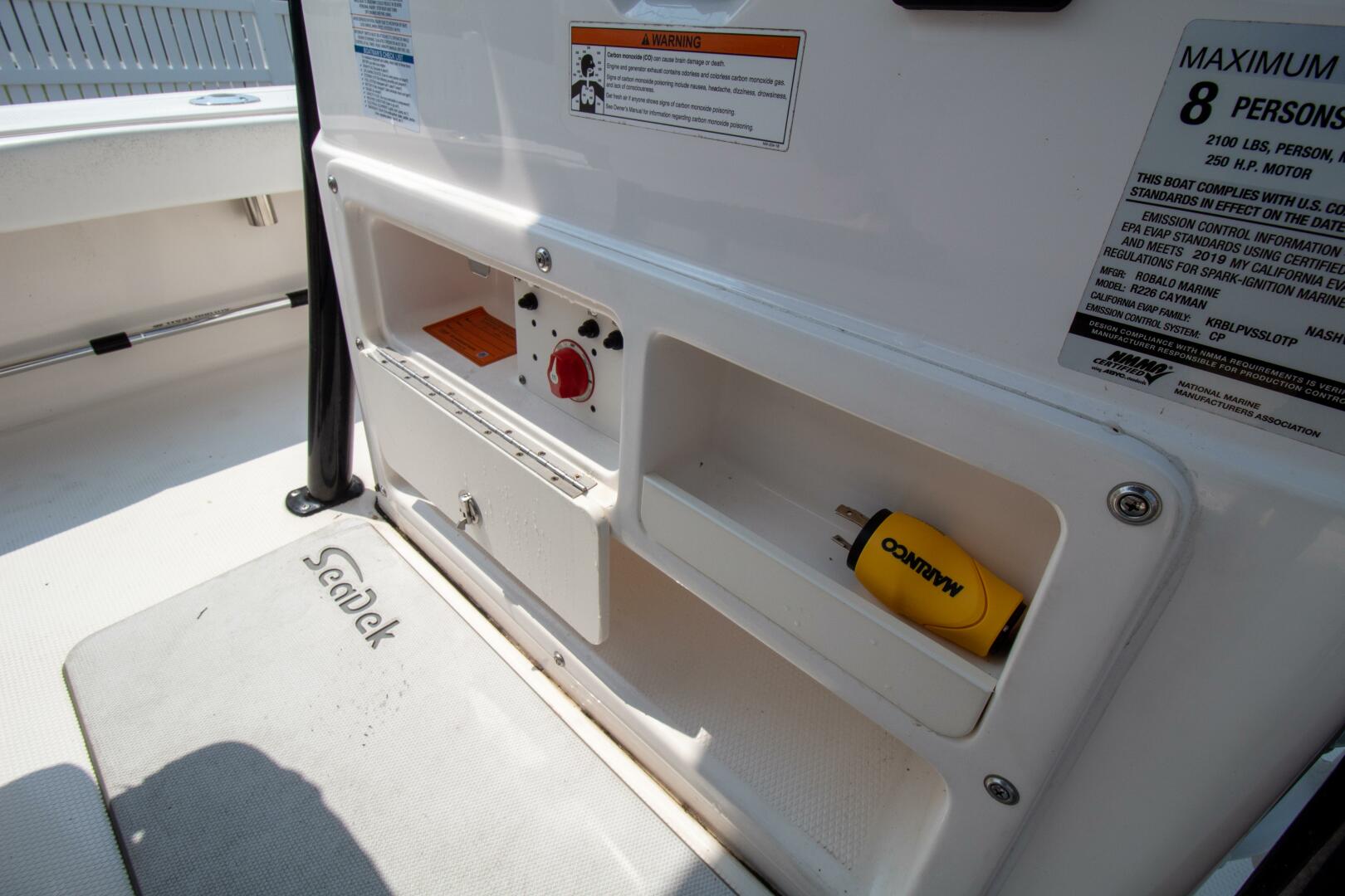 Slide: The Image of Robalo 226 Cayman 2019 - 3740615