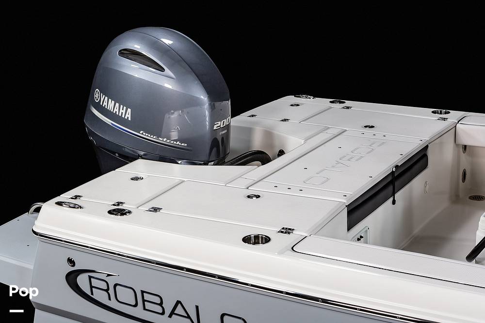 Slide: The Image of 2020 ROBALO 226 CAYMAN Brochure - 15239774