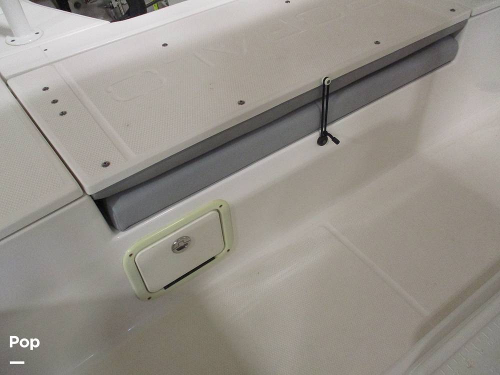 Slide: The Image of Robalo 226 Cayman 2020 - 15273053